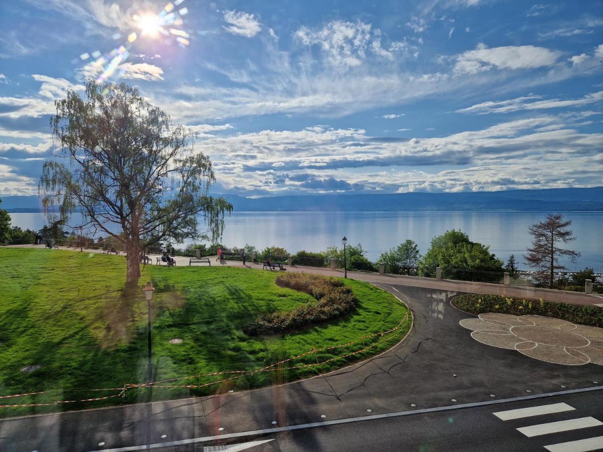 Le Bellevue 2 Apartment Thonon-les-Bains Bagian luar foto